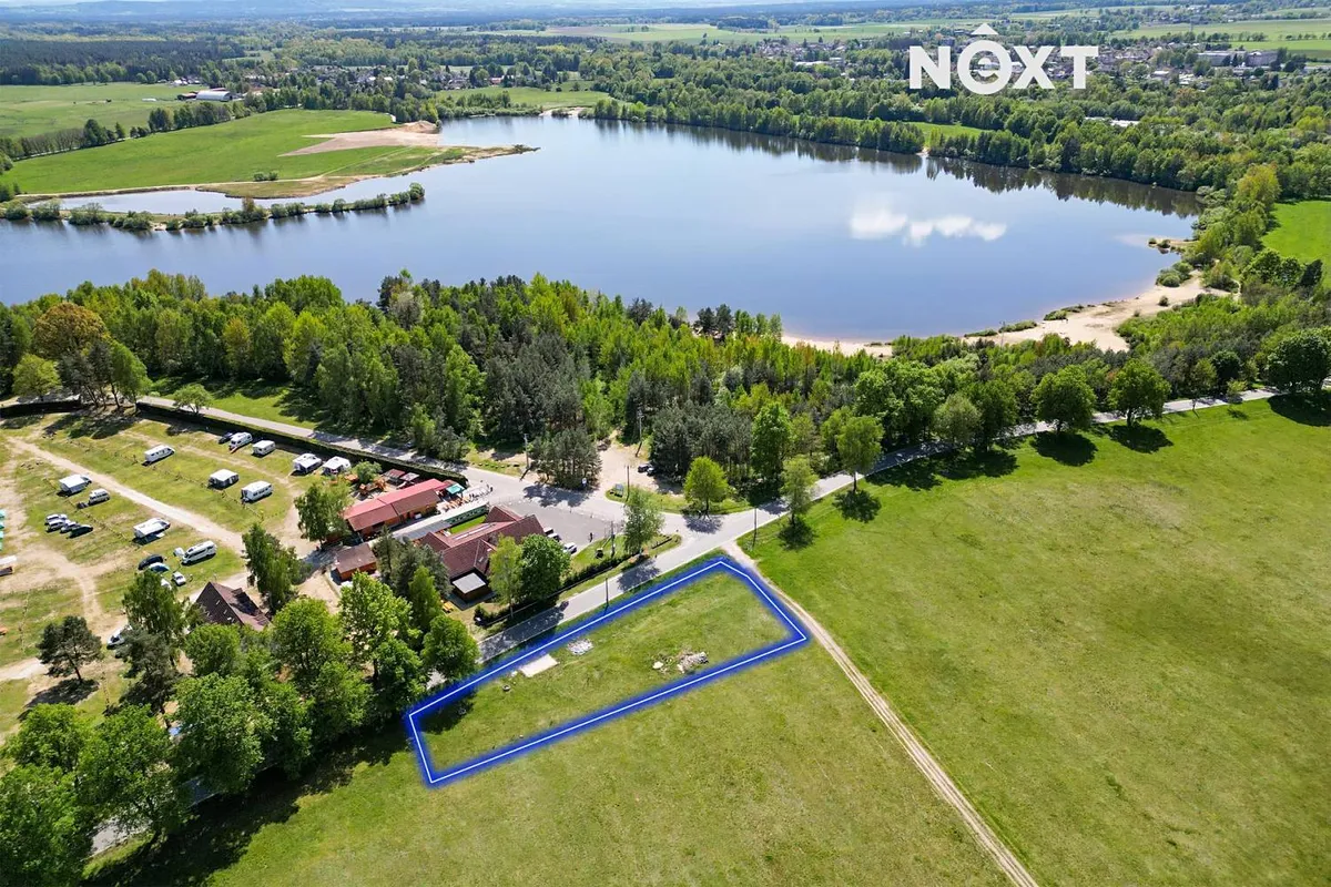Prodej stavebního pozemku 1756 m²